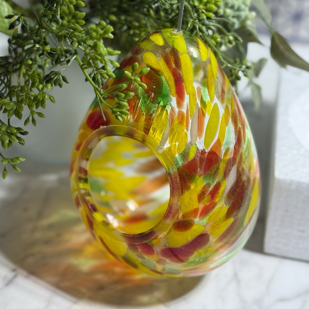 Clever Garden Yellow Tear Drop Open-sides Bird Feeder